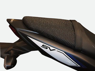 Housse Siège Passager Moto Triboseat – Anti-glisse Pour Kawasaki Z900 (2017-2024) – Installation Facile
