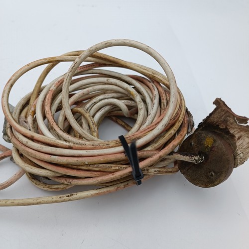 Garmin External Marine GPS Antenna for Boat BNC connector f/ GPSMAP 182C 192C - Picture 6 of 8