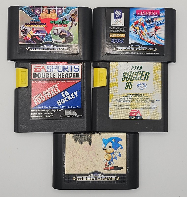 Sega Mega Drive Sports bundle x 5 - Fifa 95, Sonic 1, Mega Games 1 - Cart Only