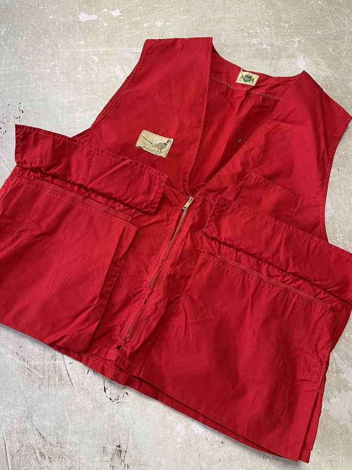 True Vintage 1940s Ideal Made in USA Red Hunting Fishing Vest Talon Bird Pockets - Image 3 of 4