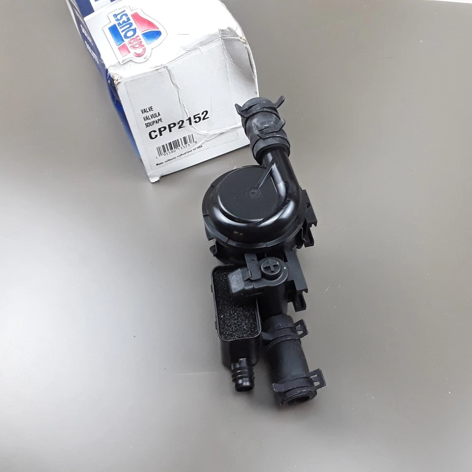 Canister Vent Solenoid For Chevrolet Avalanche Tahoe GMC Sierra 1500 (2007-2019) - Image 4 of 4