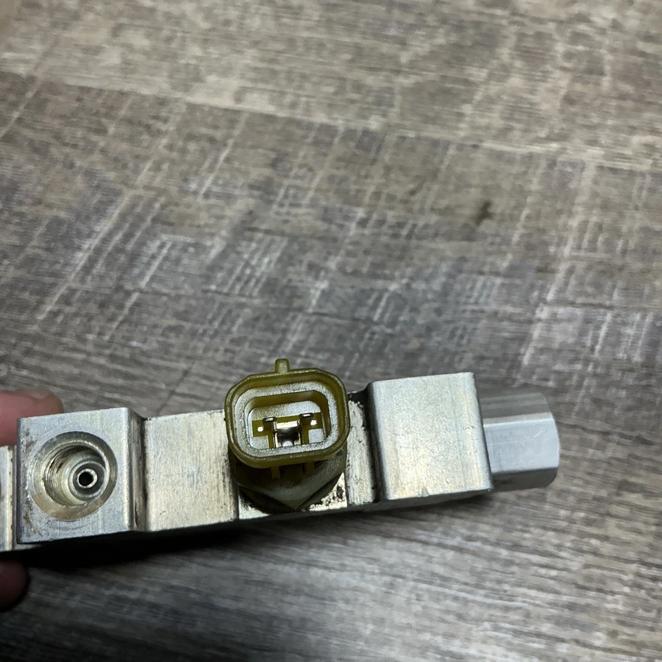 Geo Tracker/ Suzuki Sidekick Brake Distribution Block Proportion - Image 4 of 4