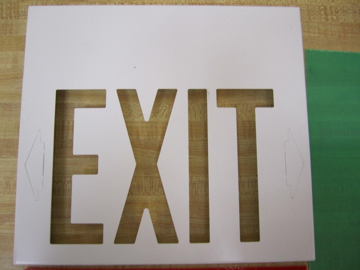 EXITサイン Amazon.com: Exit Flexible Magnetic Sign 7.5 x 10.75 in