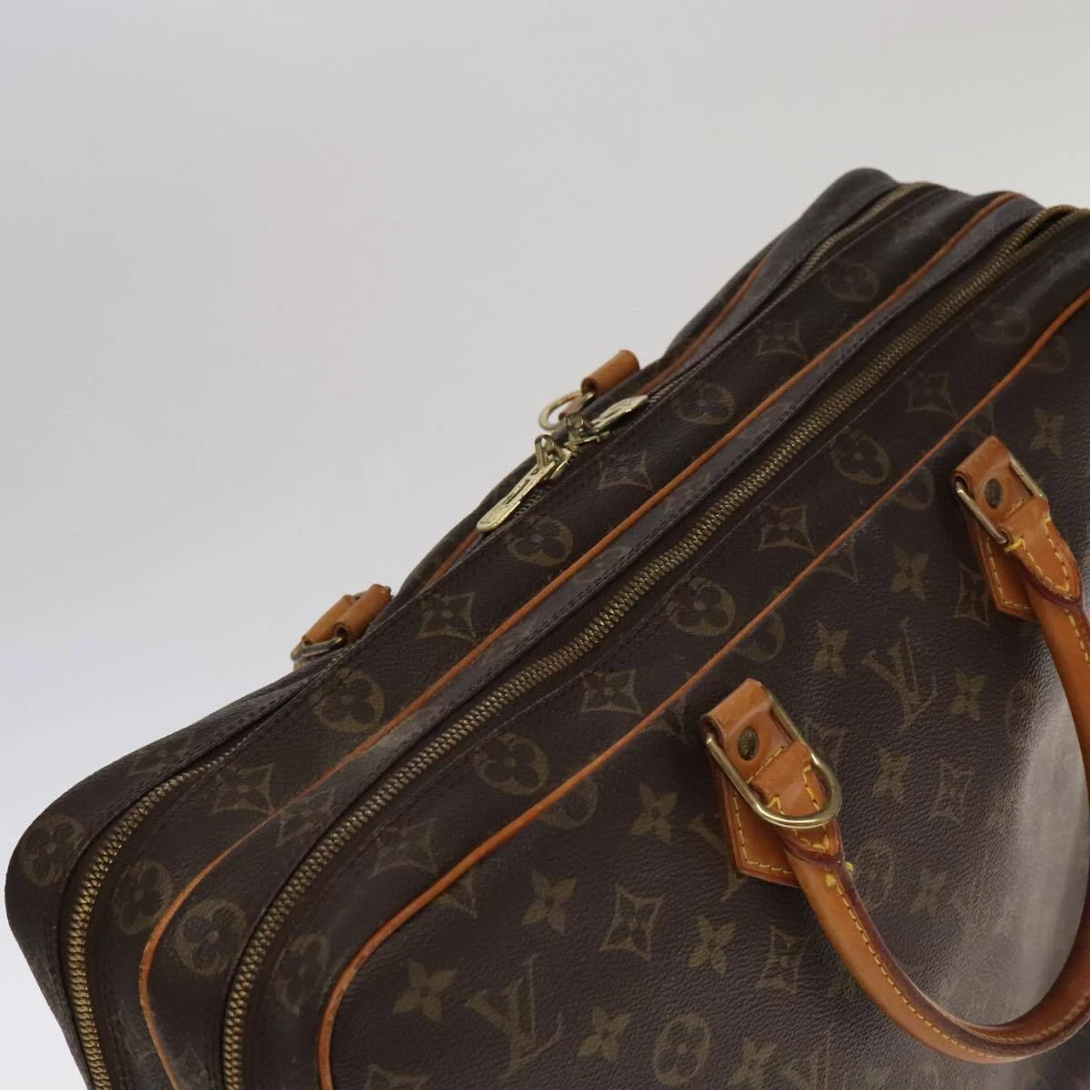 LOUIS VUITTON（LV） LOUIS VUITTON Monogramma Porta Documenti Viaggio 2 Scomparti LV Autore ep6985
