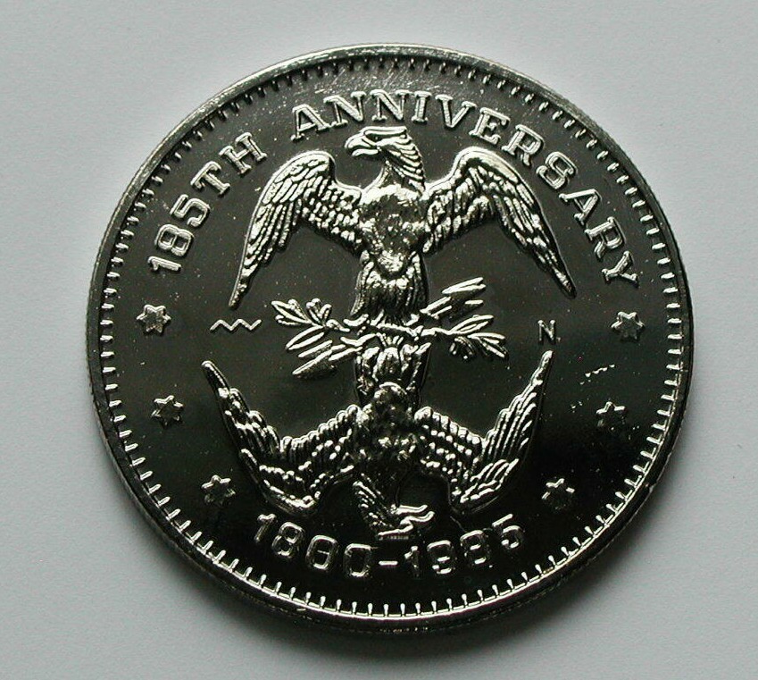 二頭の鷲のメタル彫刻 二頭の鷲のメタル彫刻 Kyoto National Museum KNM Collection Database