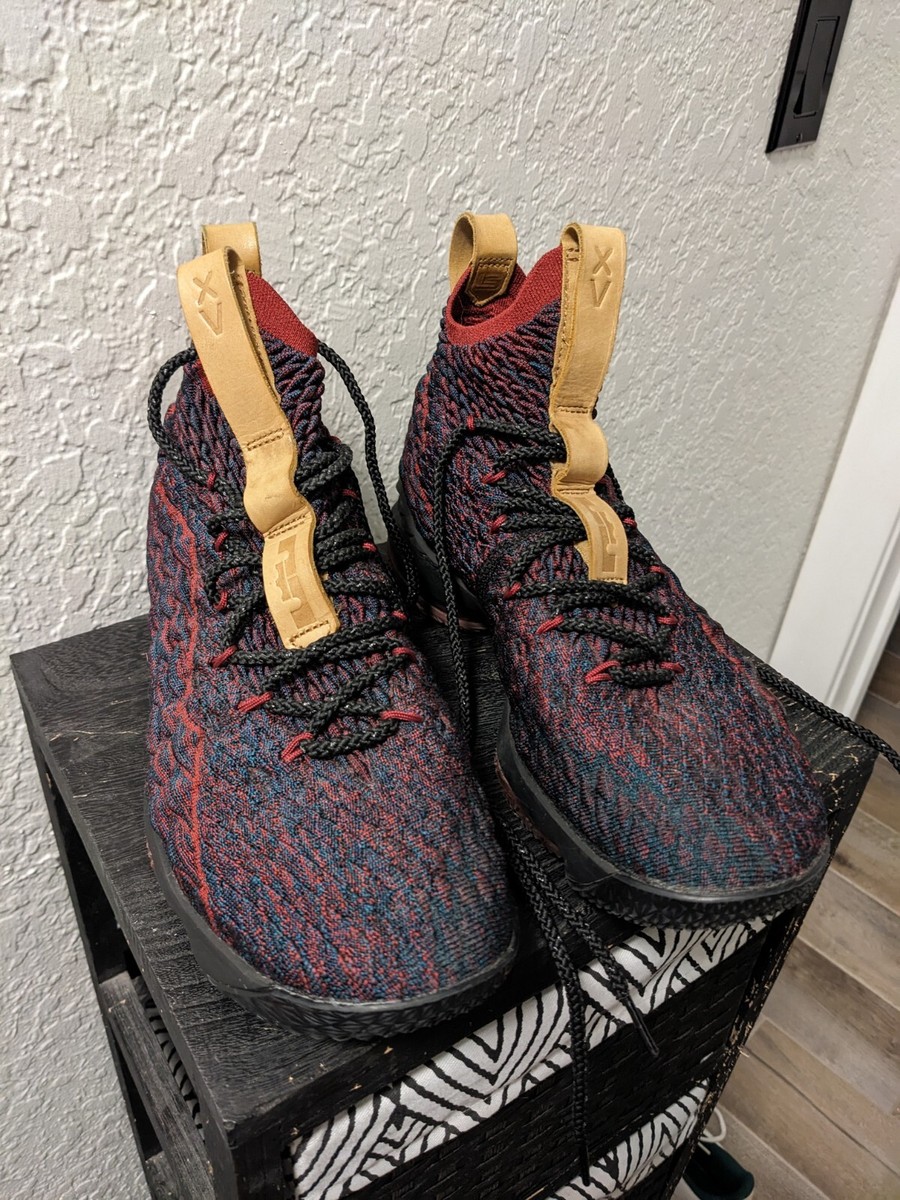 フ*ん様 ナイキ バスケットシューズ LEBRON15 LeBron 15. Nike.com