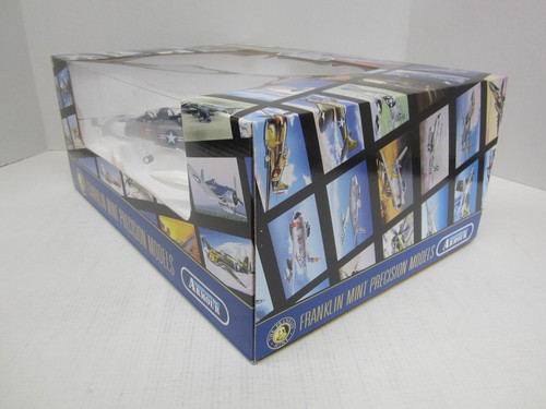Franklin Mint Armour 1/48 Scale B11C987 F4 PHANTOM USMC VFMA-21 Marines #325 - Picture 3 of 14