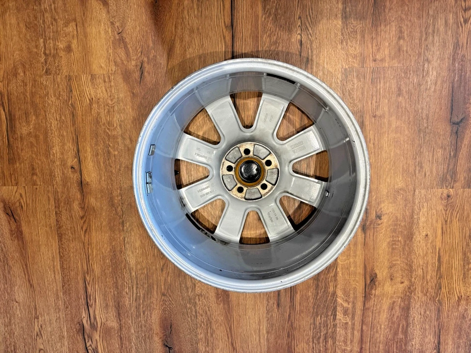 1x Alufelge 17 Zoll 7.5" 5x110 35ET Silber 600601025J VW - Bild 2 von 3