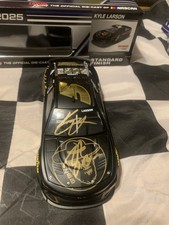 2025 Kyle Larson Zac Brown & Cliff Daniels 3X Gold Signed #5  Zac Brown 1/24