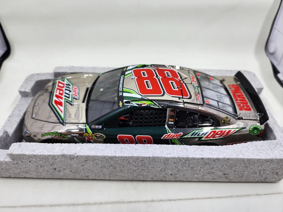 Dale Earnhardt Jr #88 Diet Mountain Dew 2013 SS Color Chrome Elite 1:24 /48 - Image 3 of 4