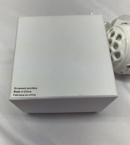 Pandora 2011 Christmas Snow Ball Ceramic Tree Ornament In Original Box - Picture 12 of 13