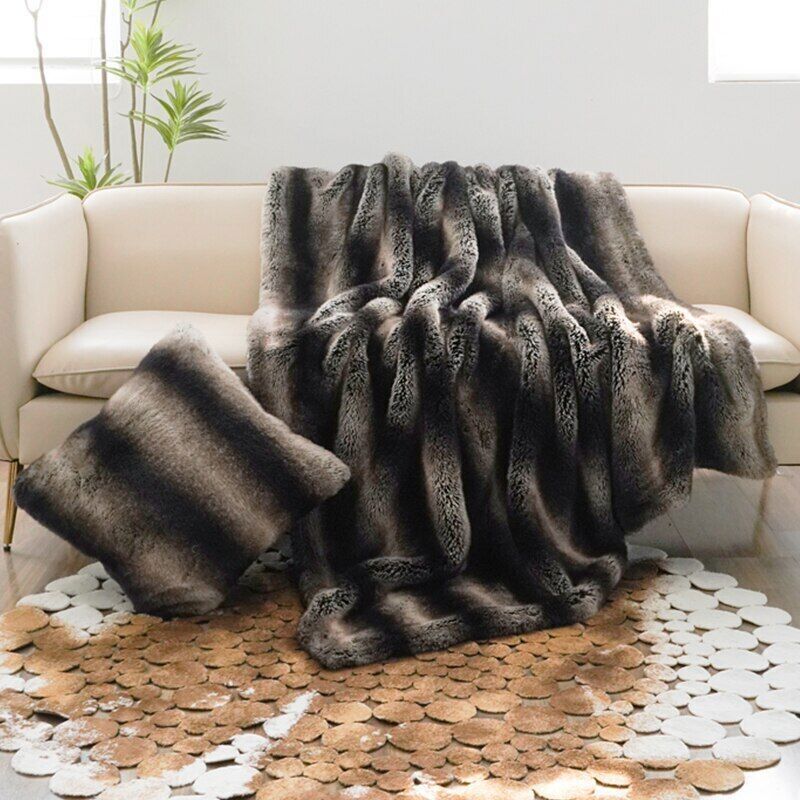 Faux Fur Very Warm Throw Blanket Fluffy Winter Sofa Blanket Bed Plaid  Bedspread | eBay