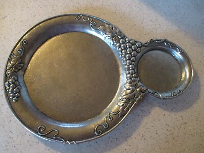 CARSON, WINE & WINE GLASSES SERVER, CAST ALUMINUM, RAISED GRAPE PATTERN, 12.75''L