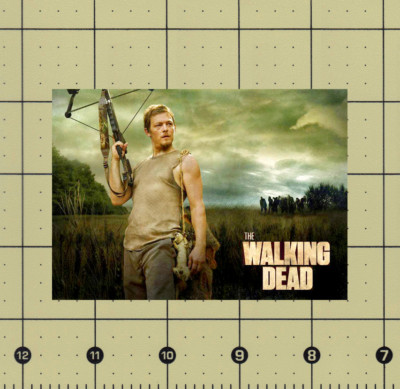 CUSTOM MADE COLLECTIBLE THE WALKING DEAD DARYL DIXON MAGNET (4 ''x2 '')
