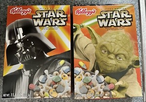 2 Star Wars 2005 Empty Kellogg's Cereal Boxes: Yoda and Darth Vader. Exc. Shape!