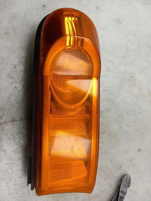 07 08 09 10 11 TOYOTA FJ CRUISER PASSENGER RIGHT CORNER PARK TURN SIGNAL LIGHT