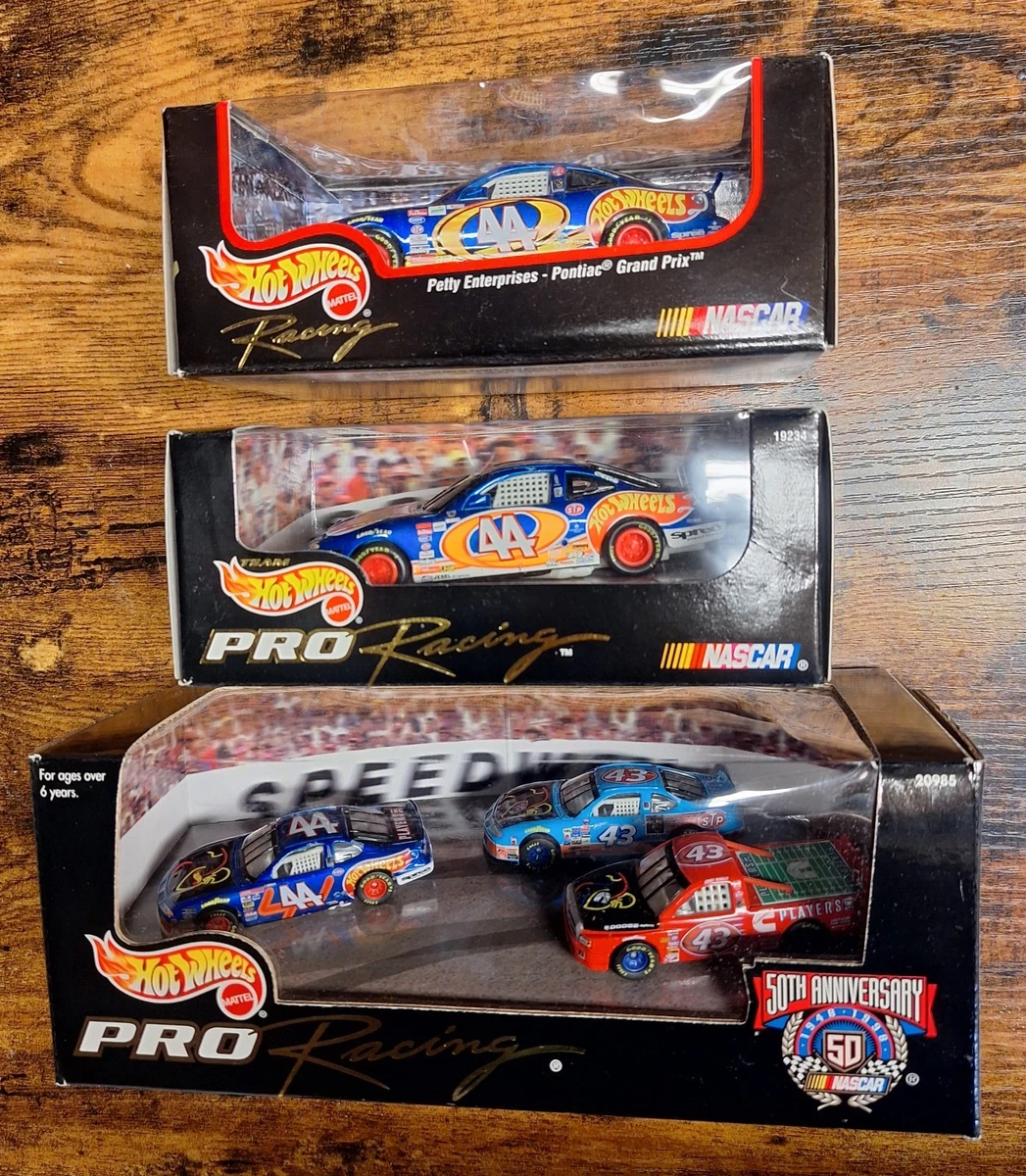 Hot Wheels NASCAR Racing Diecast Cars for sale | eBay