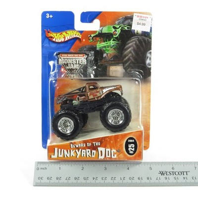 Hot Wheels Monster Jam FACTORY ERROR! Beware Of The Junkyard Dog 2004 *READ*