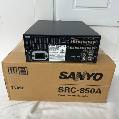 a*0様 SANYO SR-81G(H) Sanyo SRC-850A VCR New Old Stock Time Lapse Security VCR - READ