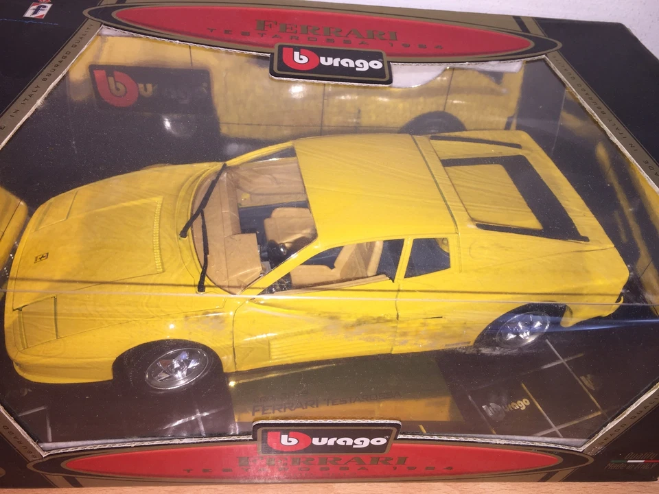 Bburago Burago 1:18 FERRARI TESTAROSSA 1984 GIALLA in Metallo cod. 3019 MIB - Immagine 2 di 3