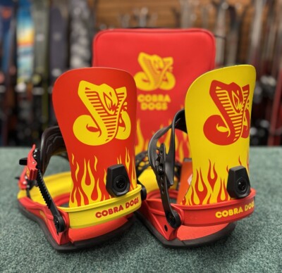 Union Strata Cobra Dogs Men's Snowboard Bindings Red/Yellow Size LG