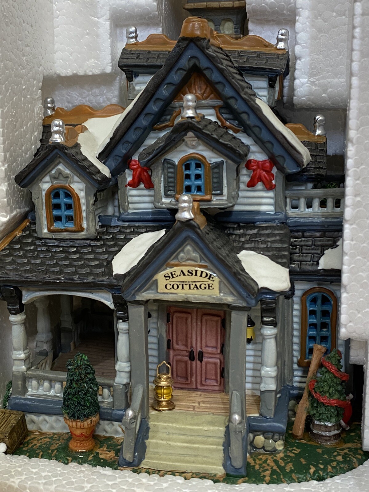 Picture 3 of 10