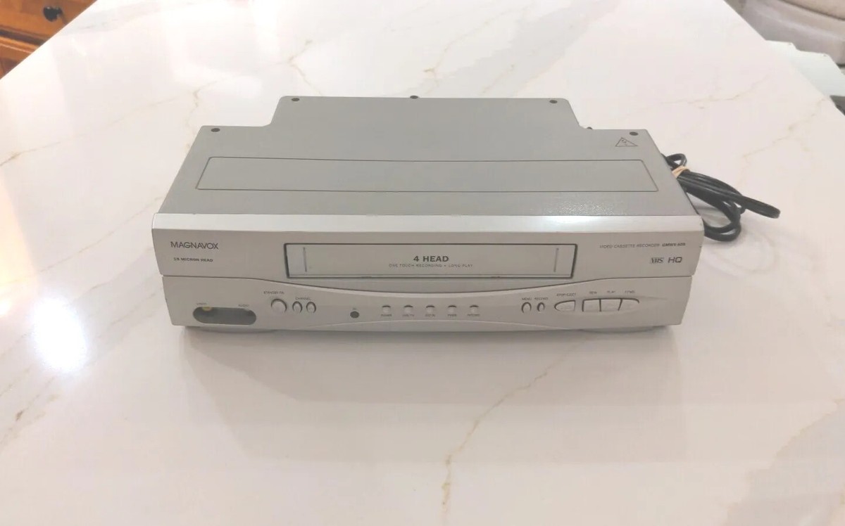 Magnavox CMWV 405 Video Cassette Recorder VCR/VHS player 19 micron