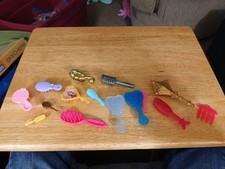 Lot Of 15 Various Doll And Or Pony Brushes E