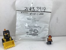 871TM-DH5CP18-N4 - ALLEN-BRADLEY - PROXIMITY SENSOR - **NEW OLD STOCK!!**