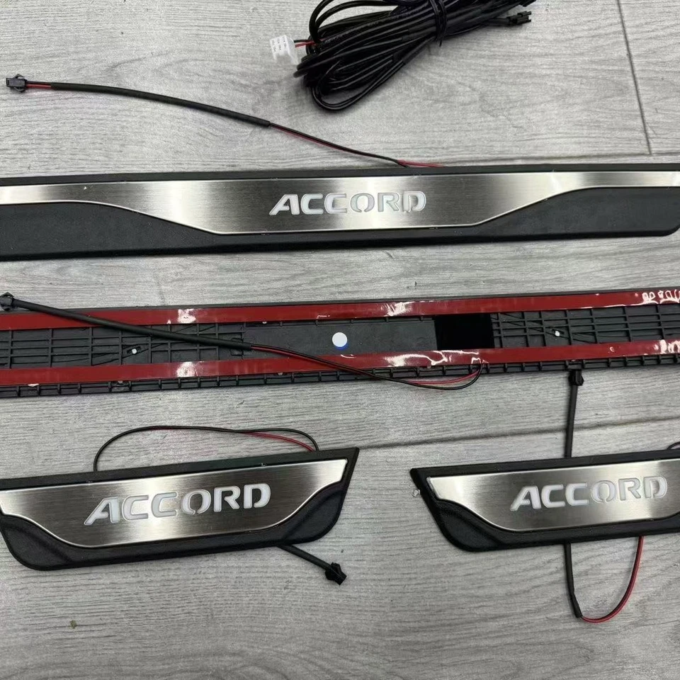 Para Honda Accord 2018-25 Alféizar de puerta iluminado por LED Placa de desgaste Cubierta de protección Borde Foto 4 de 4