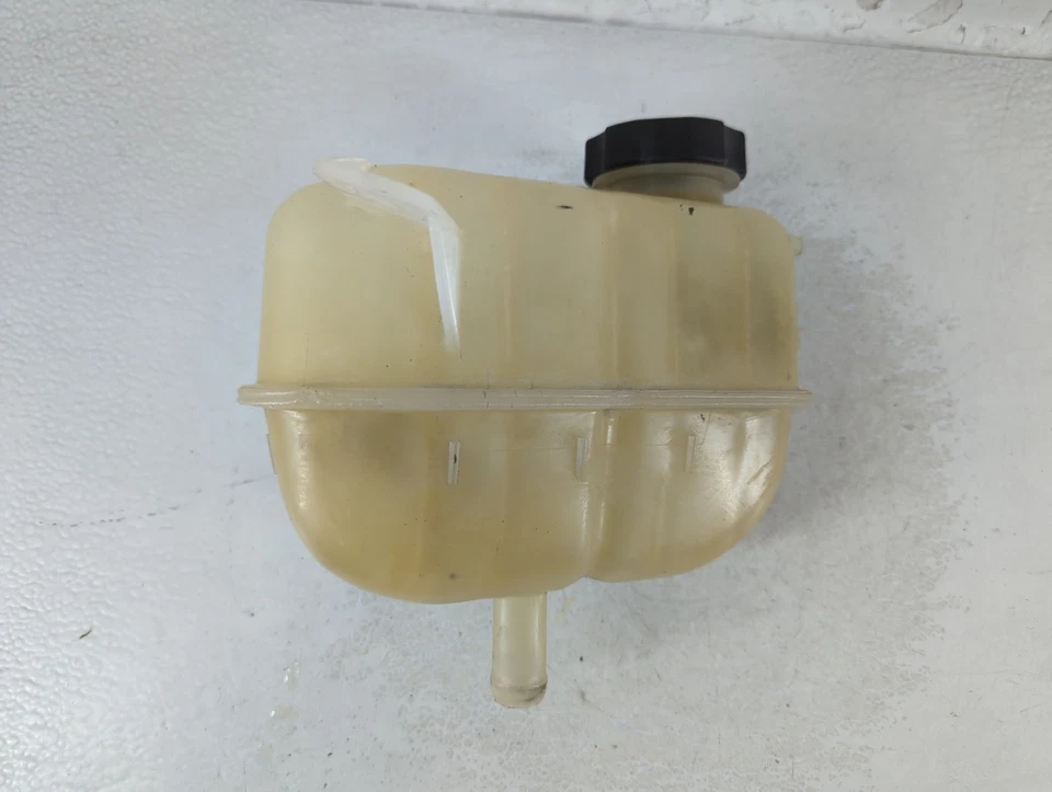 Chevrolet Malibu 2007 radiador refrigerante desbordamiento expansión tanque botella nuevo Foto 2 de 4