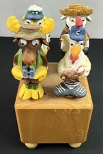 Set Of 4 Boston Warehouse Cheese Spreaders - Ceramic Whimsical Animals w/Block