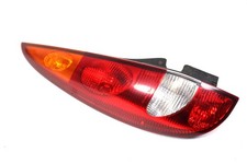 Heckleuchte links original Nissan Almera Tino V10 linke Rückleuchte Rücklicht