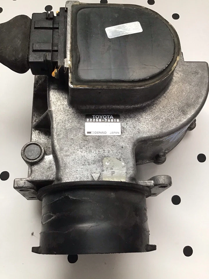 OEM 1991-1997 Toyota Previa 2.4L MAF Mass Air Flow Meter AFM 22250-76010 - Image 2 of 4