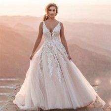 Elegant A Line Wedding Dress V Neck Spaghetti Straps Lace Appliques Bridal Robes