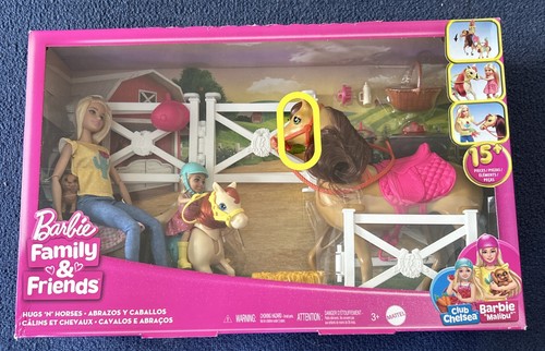 Set De Jeu Barbie Hugs N' Horses FXH15 - Barbie, Chelsea Et Leurs Chevaux (boîte à L'envers)