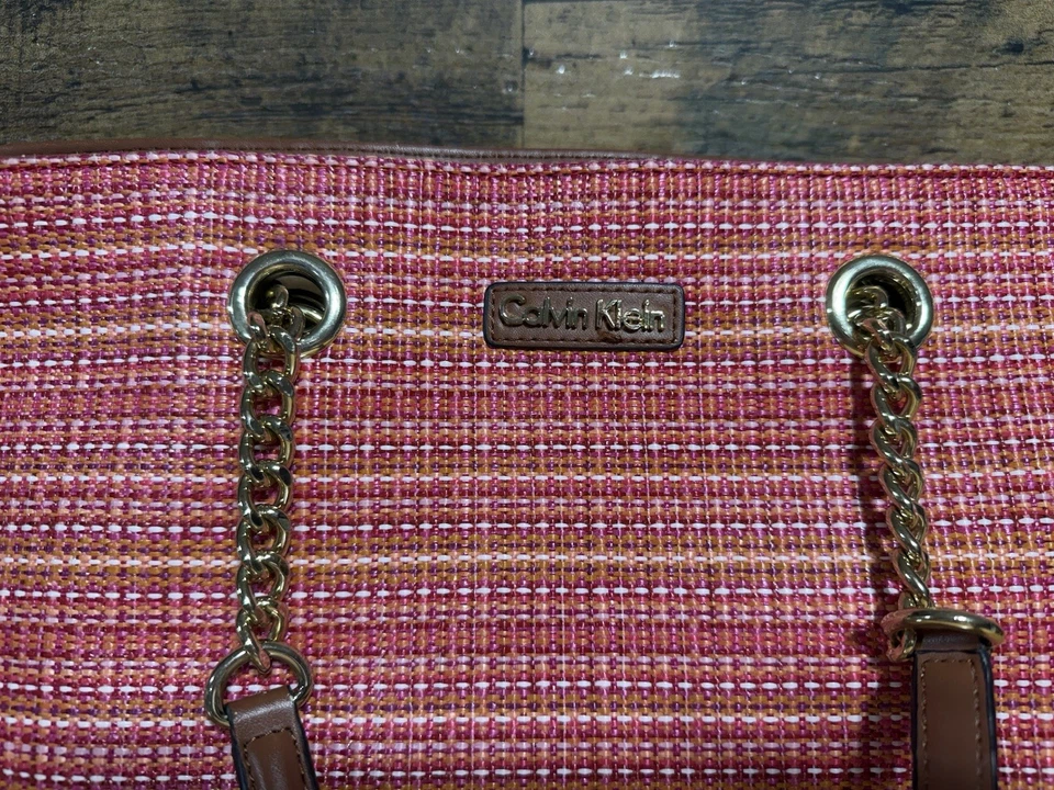 Bolso de Mano Calvin Klein Tejido Rafia Foto 3 de 4