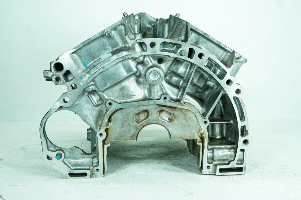 Bloco de cilindros do motor 06-08 Lexus IS250 IS350 OEM 2.5L V6 1140031330 1042 - Imagem 2 de 4