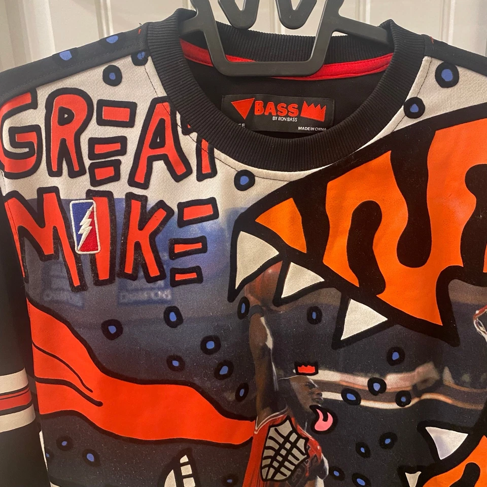 Ron Bass NBA Michael Jordan All Over Print Long Sleeve Shirt Size Large - Image 3 of 4