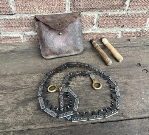 Vintage Francis Wood & Son Military WW1 Folding Trench Saw With Handles & Pouch