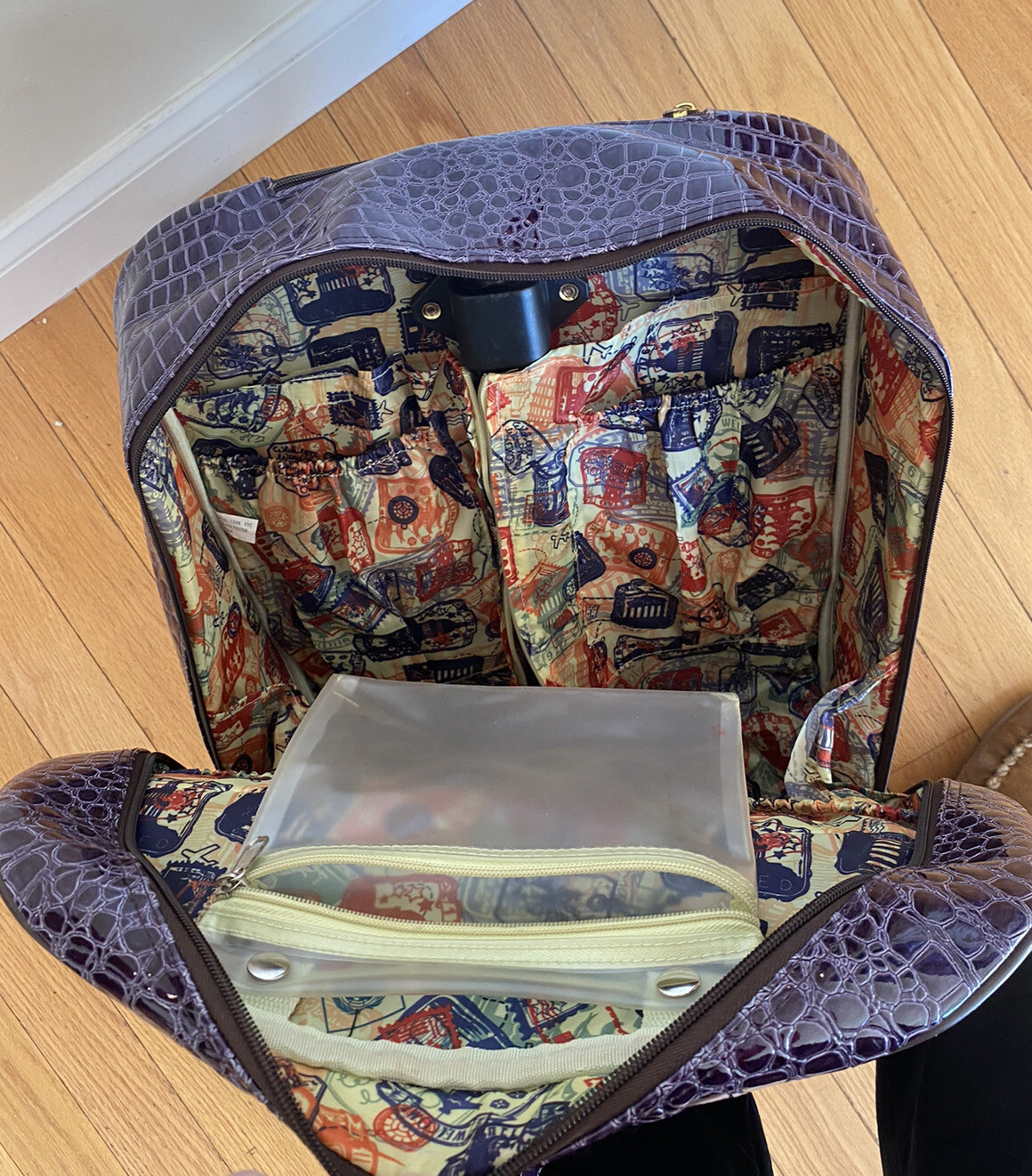 Samantha Brown Purple Croco Embossed Rolling Carryon Suitcase 20x16x9