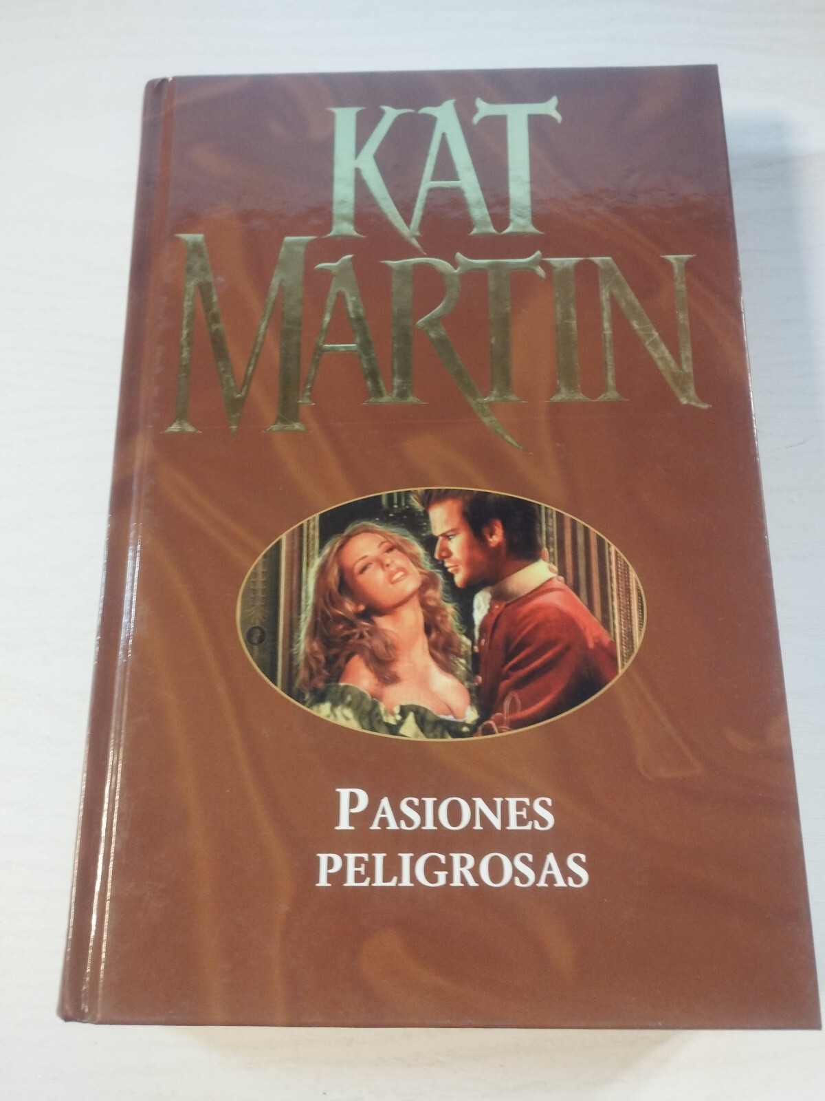 Dangerous Passions Kat Martin Romantic RBA 2007 - BOOK Spanish Am