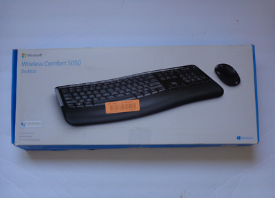 Microsoft Wireless Comfort Desktop 5050 (included mouse, keyboard 