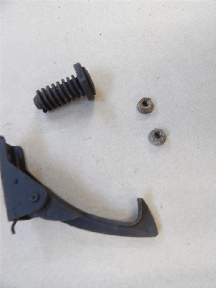 Ajuste de parachoques de goma y cierre de seguridad para capó Jeep Cherokee XJ 1984-2001 Foto 2 de 2