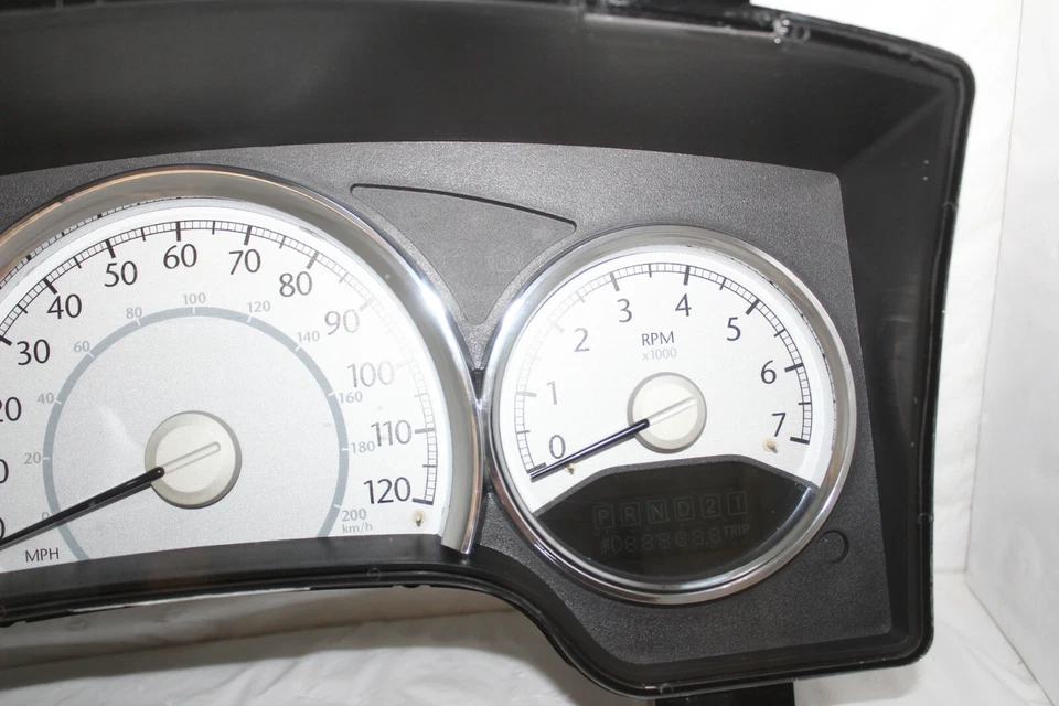 Speedometer Instrument Cluster Dash Panel 2007 08 Chrysler Aspen 248,668 Miles - Image 4 of 4