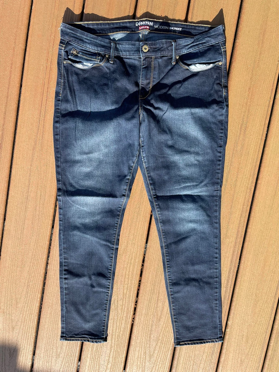 Size 18 top in levis