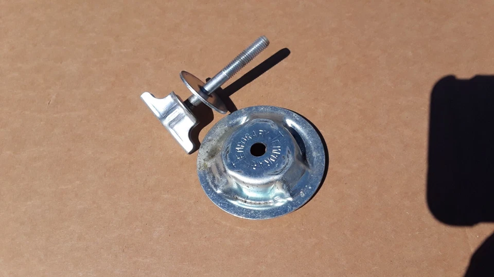 Honda Fit 2009-2013 1,5 L soporte de sujetador de neumático de repuesto de emergencia OEM Foto 4 de 4