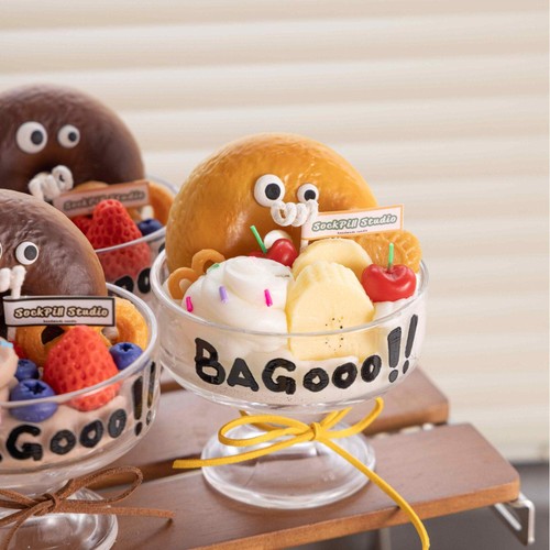 Handmade Bagel Ice Cream Candle - Picture 3 of 15