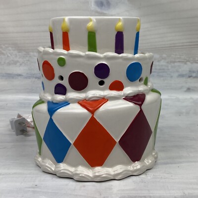 Scentsy It's A Party Birthday Cake Full Size Warmer Wax Candle Bulb Free Wax Bar