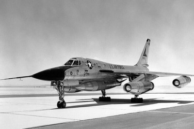 CONVAIR B-58 HUSTLER BOMBER TAXIING 4x6 FOTODRUCK